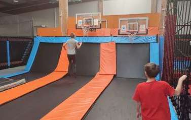 Muzeum techniki trampoliny 2022 (33)