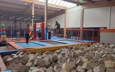 Muzeum techniki trampoliny 2022 (26)