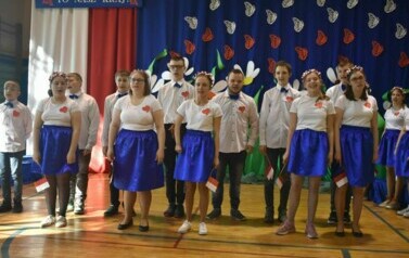 AKADEMIA Z OKAZJI UCHWALENIA  KONSTYTUCJI 3 MAJA. 8
