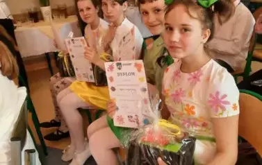 Konkurs wokalno - recytatorski "Witajcie w Naszej Bajce" 1
