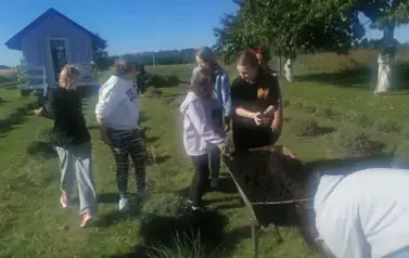 Wycieczka do Lawendowej Kuźni Zdrowia w Gleźnie 7