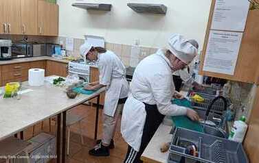Konkurs kulinarny  pt." Lekko, łatwo i przyjemnie" 16