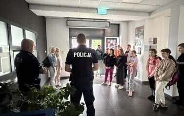 Wizyta młodzieży w Komendzie Powiatowej Policji w Choszcznie 4
