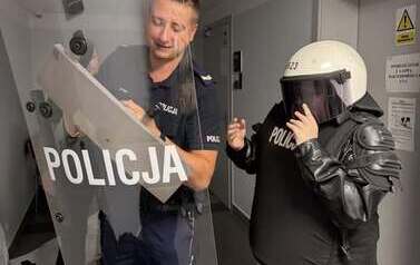 Wizyta młodzieży w Komendzie Powiatowej Policji w Choszcznie 14