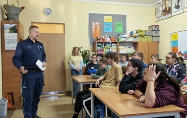 Spotkanie z policjantem &ndash; bezpieczeństwo przede wszystkim! 3