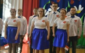 AKADEMIA Z OKAZJI UCHWALENIA  KONSTYTUCJI 3 MAJA. 9