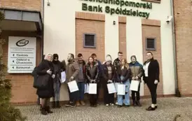 Wycieczka młodzieży do Banku Sp&oacute;łdzielczego w Choszcznie  10