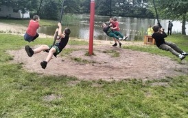 Wycieczka do Zielonego Zakątka w Wiewiecku 1
